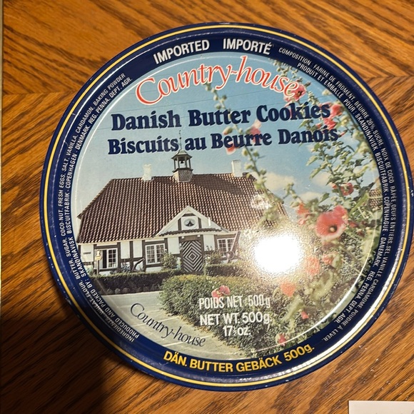 Vintage Country House Danish Butter Cookies tin - Picture 1 of 3